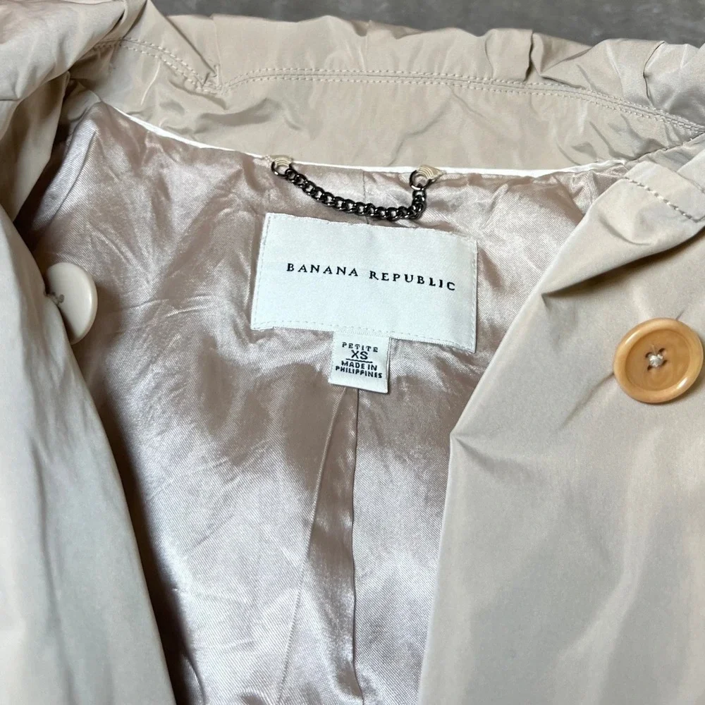 Banana Republic Womens Size XS Petites Trench Coat Champagne Belted Jacket - Picture 6 of 16